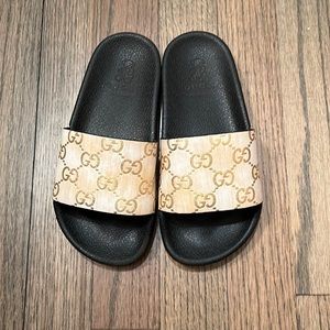 Inspired Girls Slides - size 2